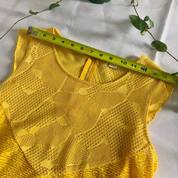 🔴 Dandelion Yellow Woven Blouse - Picture 7 of 8